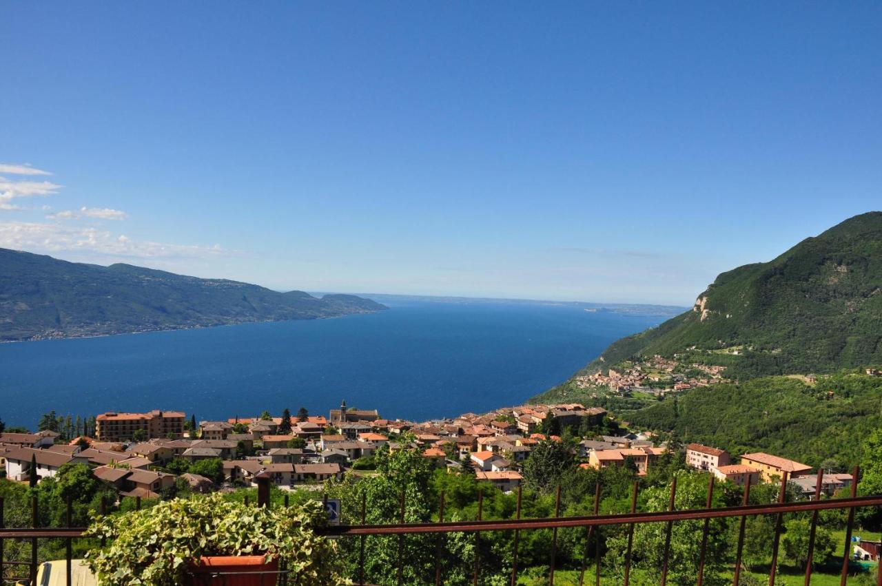 ティニャーレStella Del Garda 2 Con Terrazzaアパートメント エクステリア 写真
